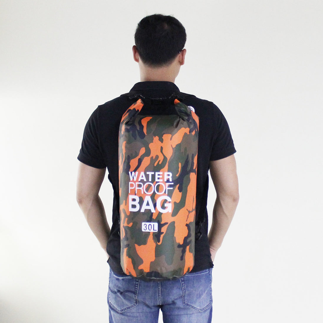waterpoof_bag_30L__1_SGJ1WH1SA654.jpg